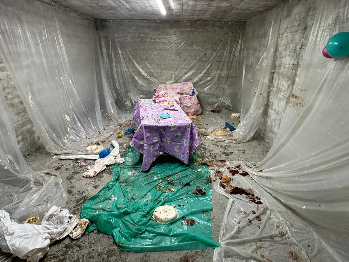 Raum nach der Tortenschlacht