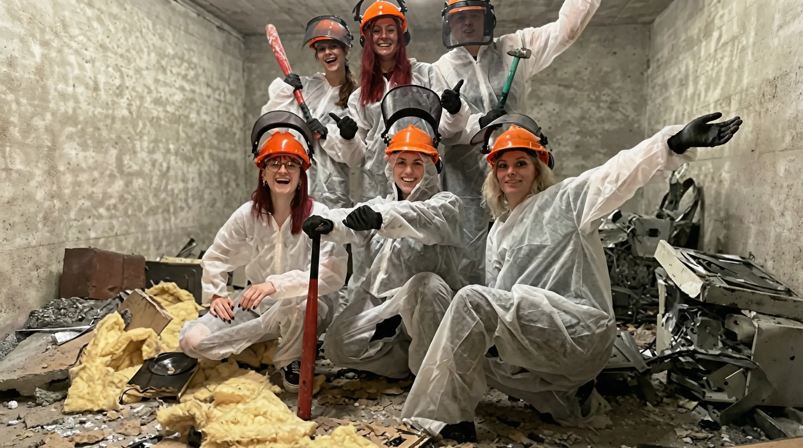 Rage Room Hintergund